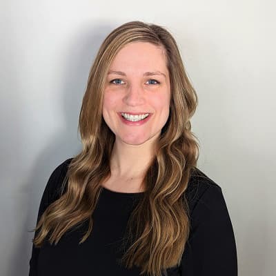 Lisa Carson headshot