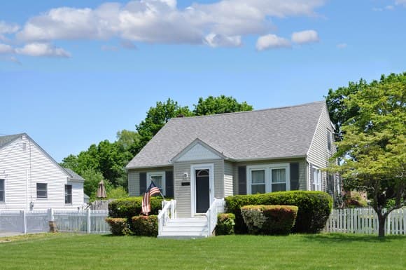 Suburban single-family home Truehold